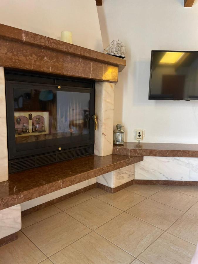 Apartments Athina オリクム エクステリア 写真
