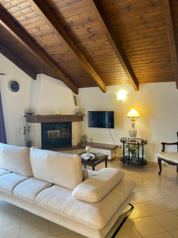 Apartments Athina オリクム エクステリア 写真