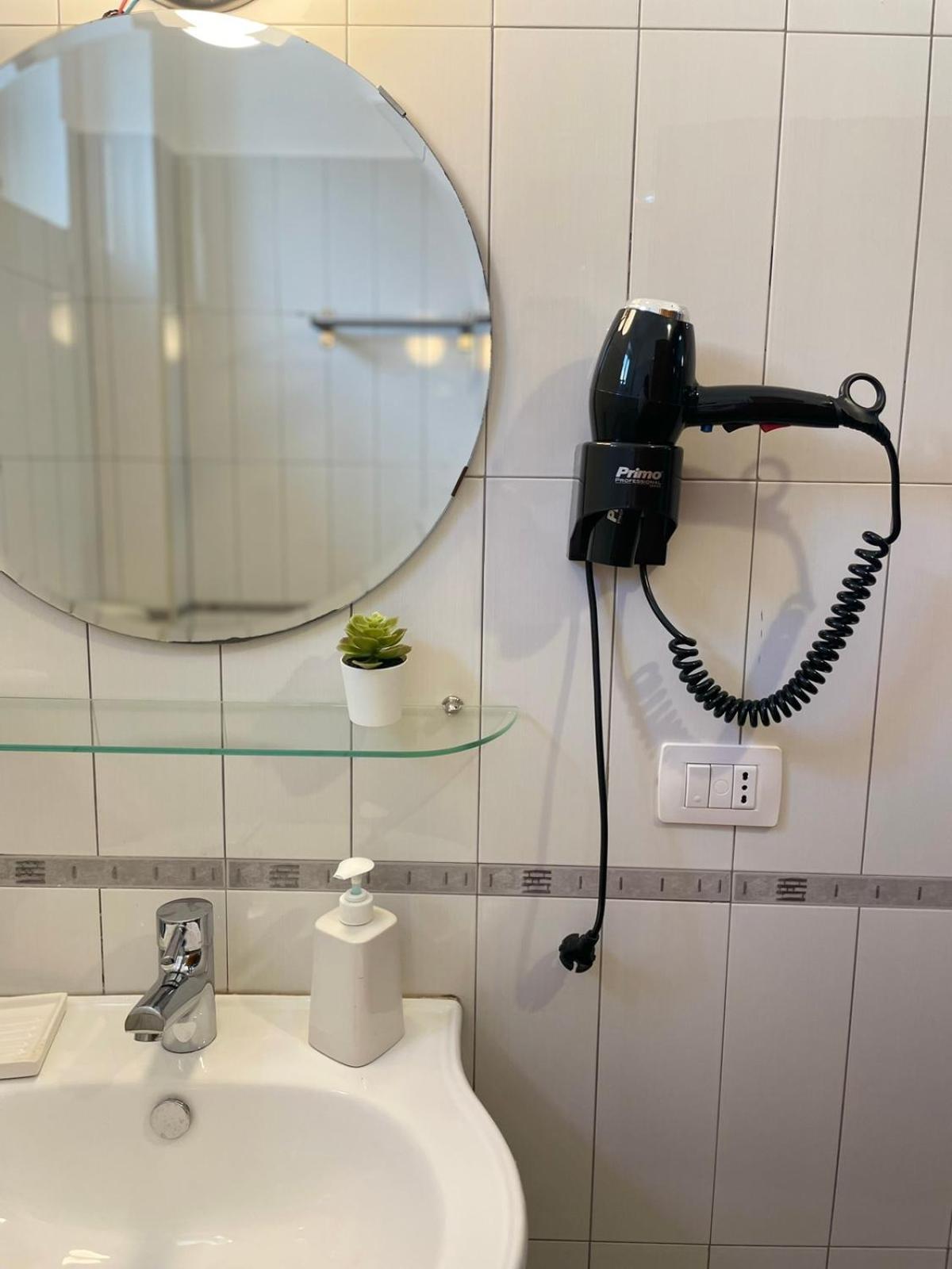 Apartments Athina オリクム エクステリア 写真