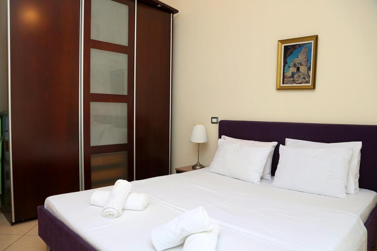 Apartments Athina オリクム エクステリア 写真