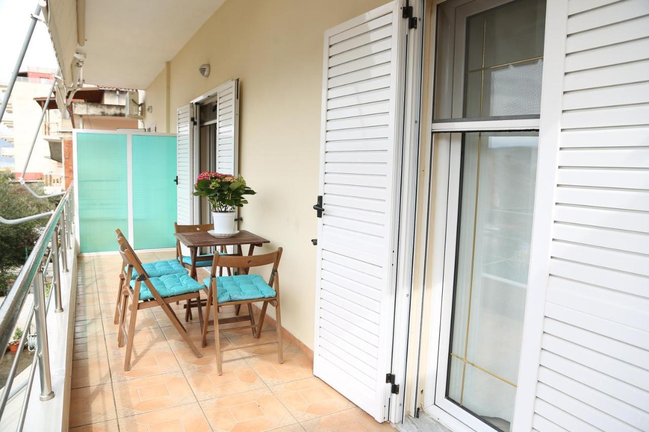 Apartments Athina オリクム エクステリア 写真